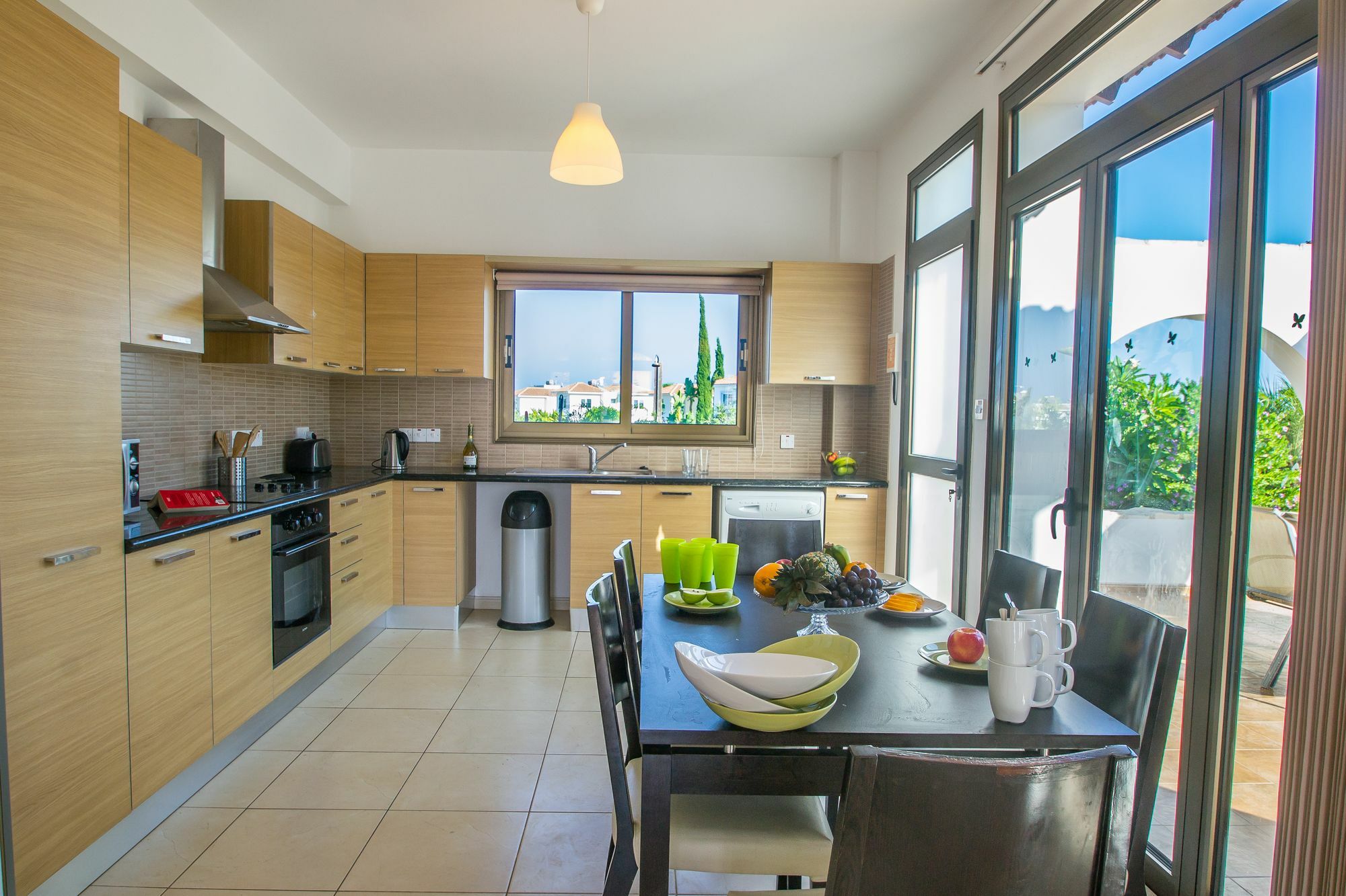 Rada'S Vacation Home Айя Напа Екстериор снимка